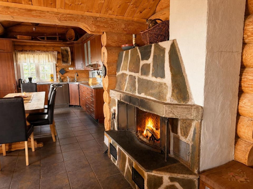 fireplace, kitchen