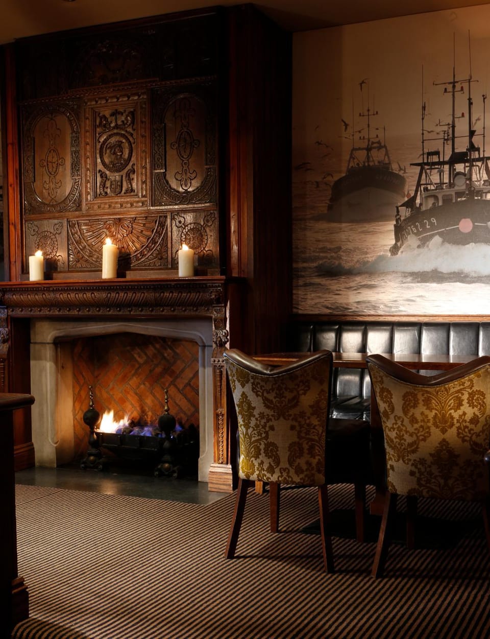 Lounge or bar, Decorative detail