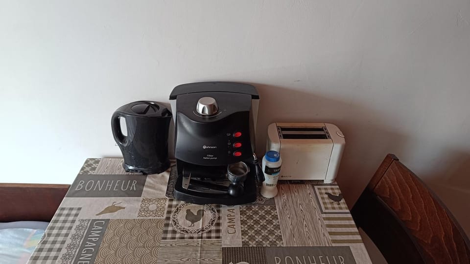 Coffee/tea facilities