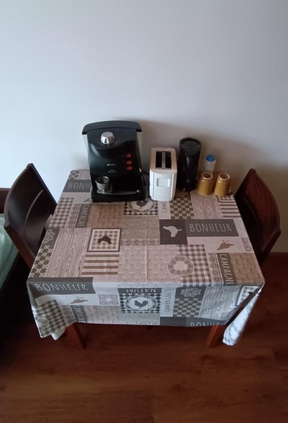 Coffee/tea facilities