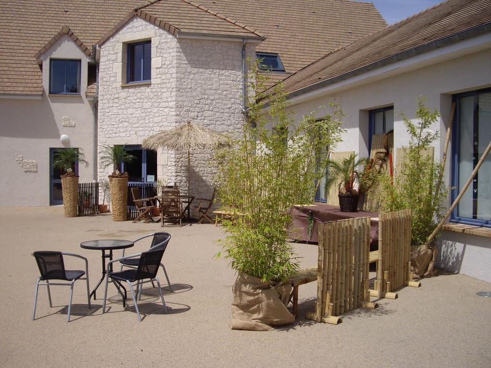 Domaine La Terrasse des Oliviers Bed and Breakfast in Pays de la Loire