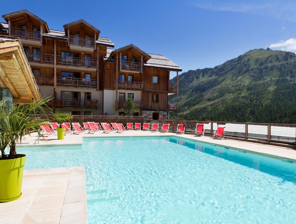 Summer, Mountain view, Mountain view, Pool view, Swimming pool, Open Air Bath