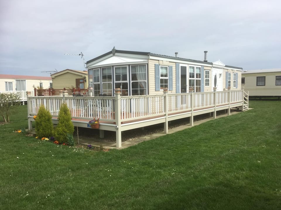 Golden palm resort skegness Campground/ 
RV Resort in Chapel Saint Leonards