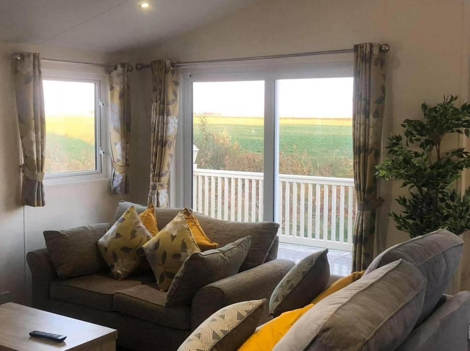 Lodge MP626 - Camber Coast Holidays Ltd Campground/ 
RV Resort in Camber