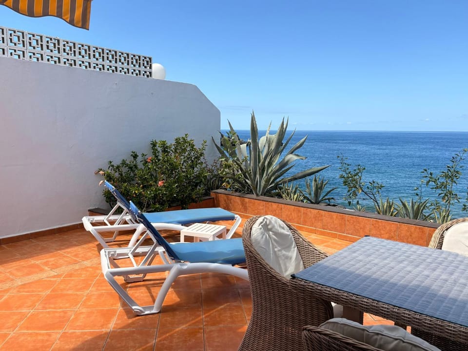 Exclusive frontline one bedroom apartment Apartment in Canary Islands