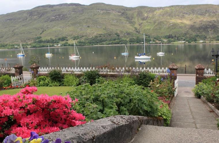 Myrtle Bank Guest House Bed and Breakfast in Fort William