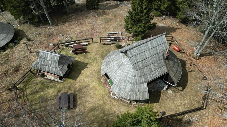 Property building, Natural landscape