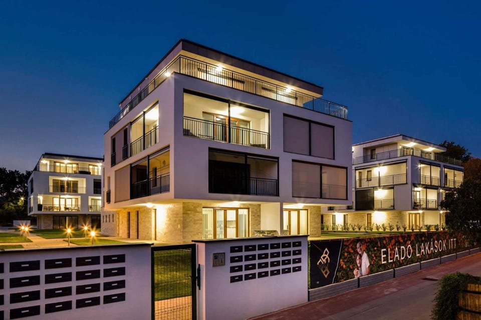 Property building, Night