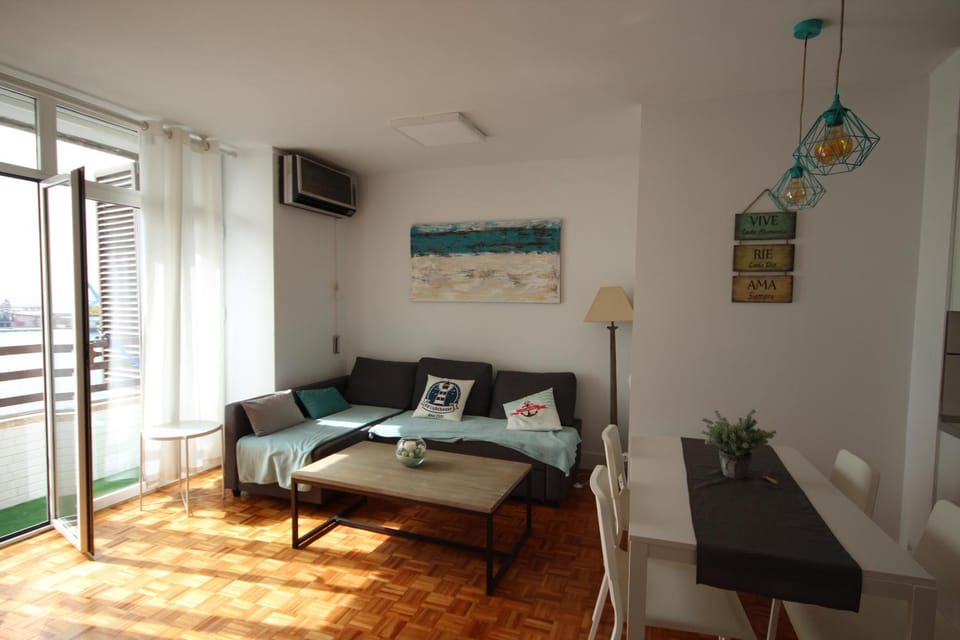 Apartamento El Parque con Vistas al Mar Apartment in Almería