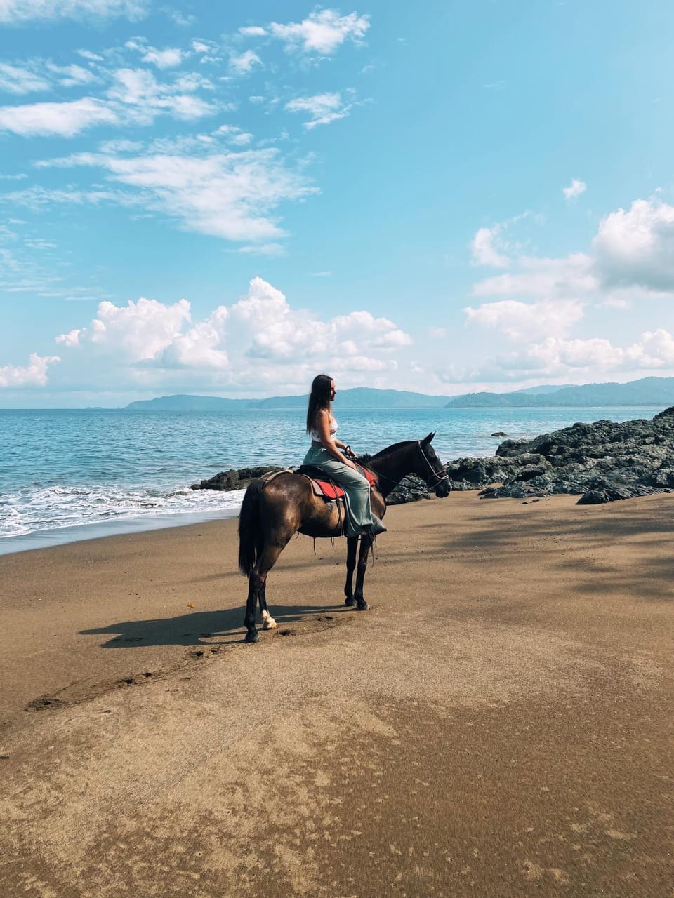 Activities, Activities, Horse-riding, Horse-riding, Beach
