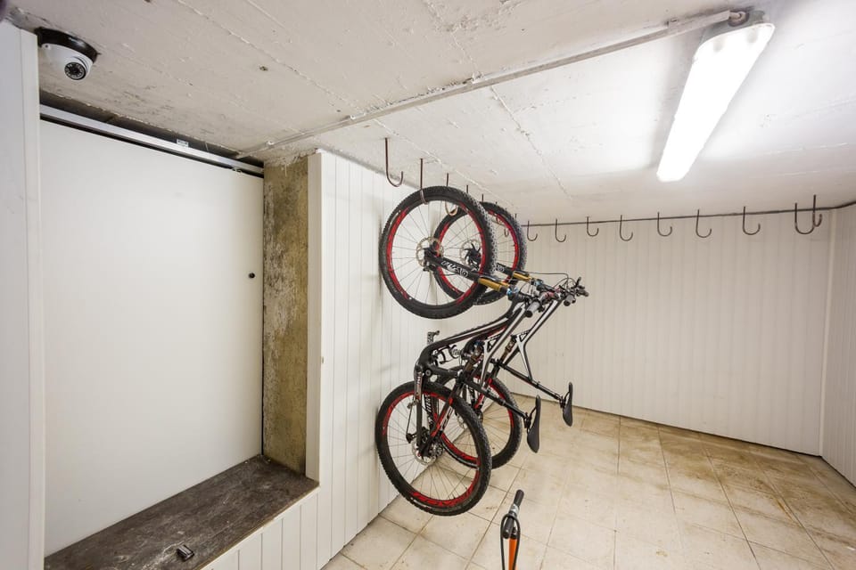 Cycling, Area and facilities