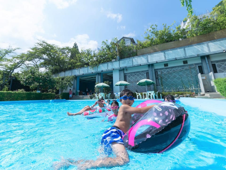 Pool view, Swimming pool