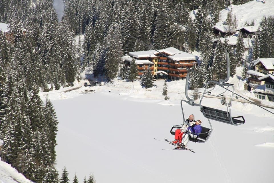 Winter, Skiing
