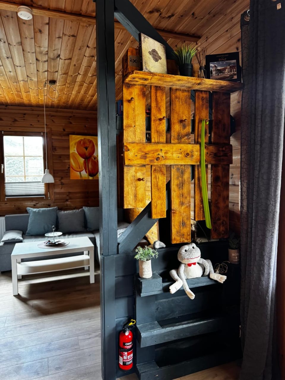 Photo of the whole room