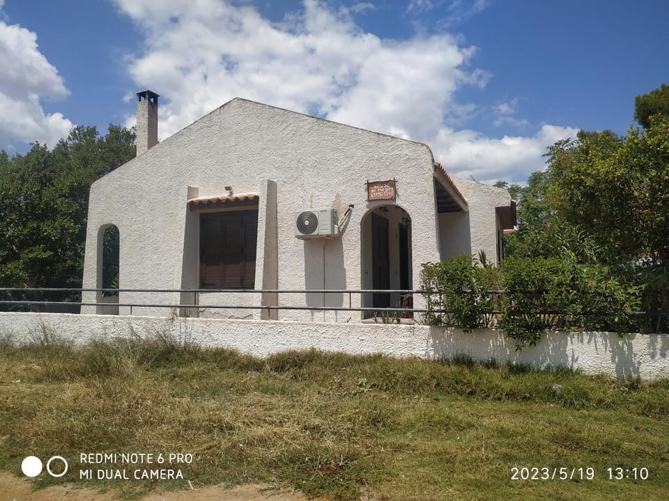 House By The Sea House in East Attica Regional Unit, Greece