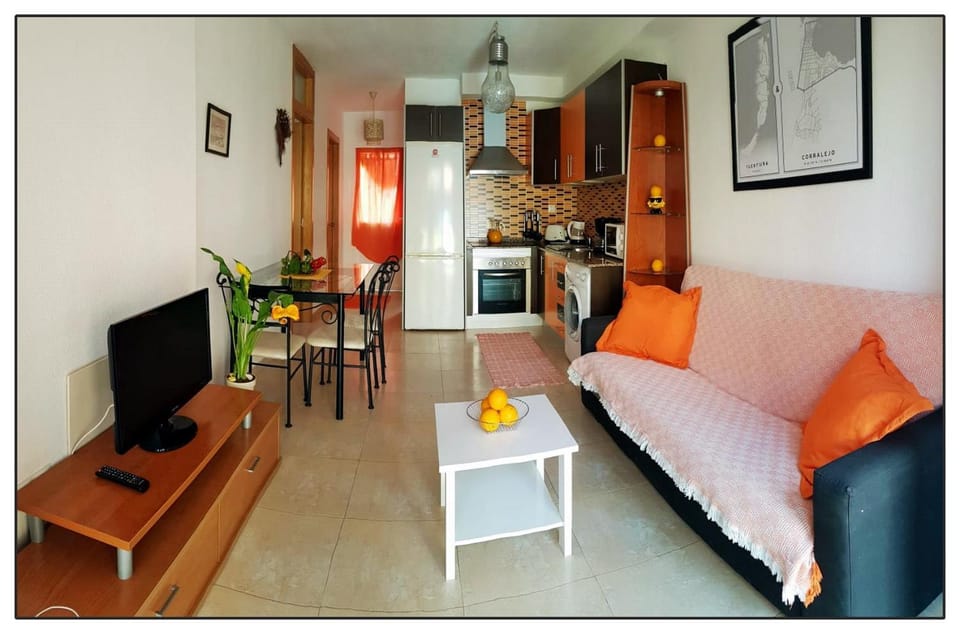 Kitchen or kitchenette, Living room, Dining area