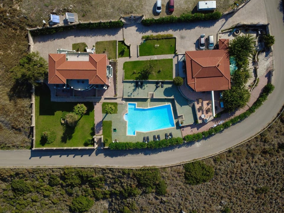 Property building, Bird's eye view, Pool view