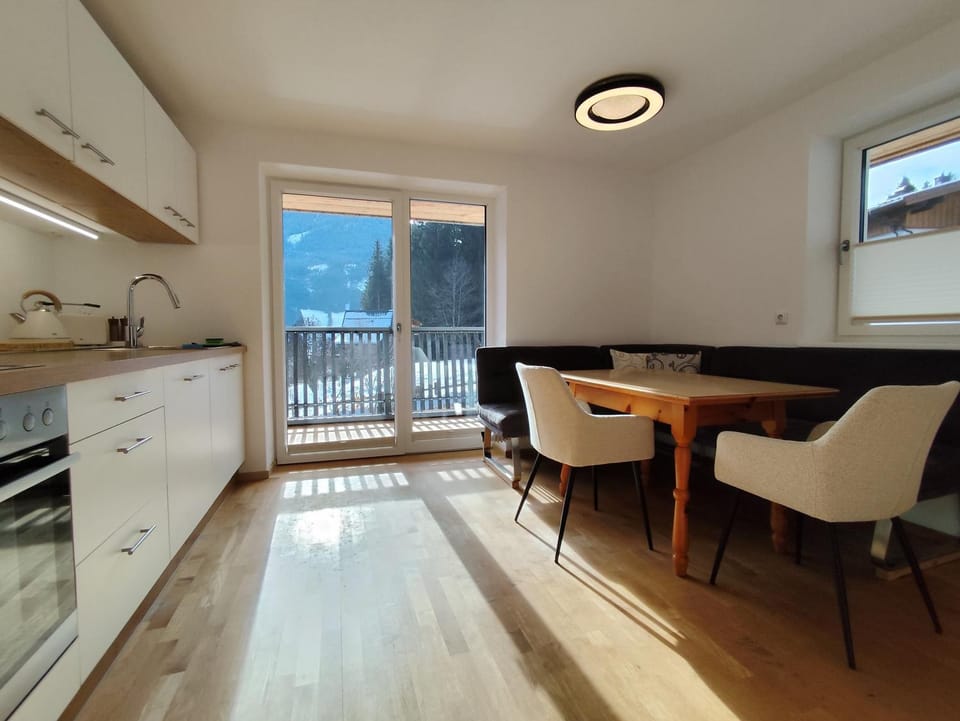 Kitchen or kitchenette, stove, kitchen