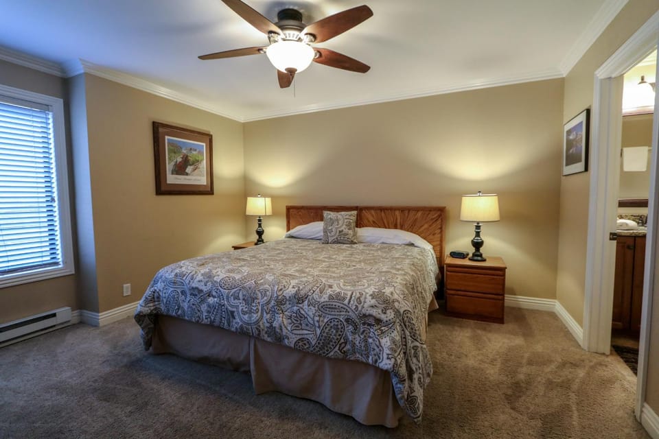 Horizons 4 #165 Condo Apartment in Mammoth Lakes
