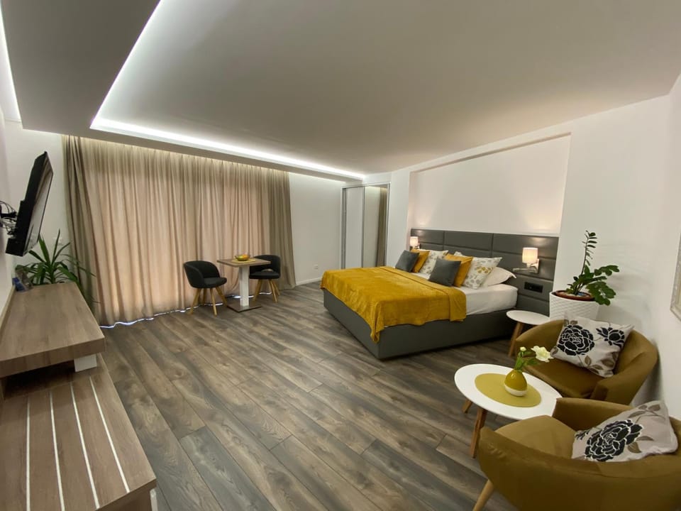 Villa Lenka and Mate Ivanac Apartment in Brela