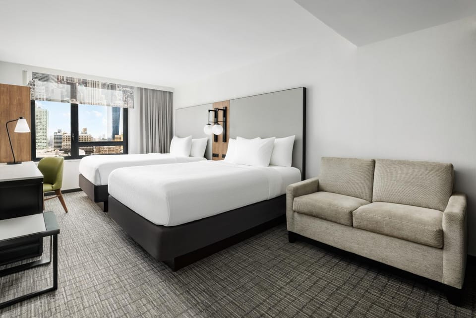 Bed, Photo of the whole room, Seating area, Bedroom