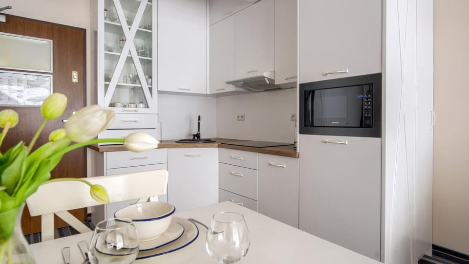 Kitchen or kitchenette, stove
