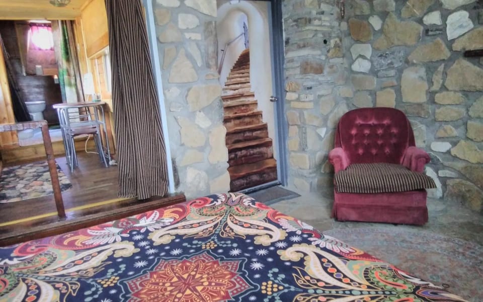 La loma del chivo Llc Stone Cottage alternative building Bed and Breakfast in Marathon