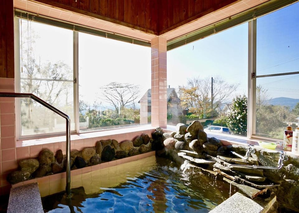 Healing space tajima Shinmoe Bed and Breakfast in Japan
