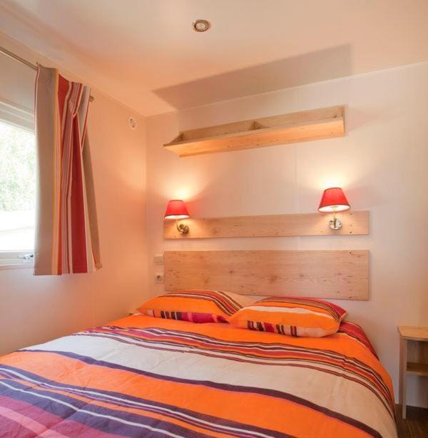 Les Roulottes de Cuzay House in Centre-Val de Loire