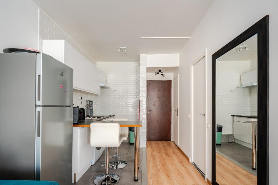 Chic Parisian Studio steps from Champs Elysees Apartment in Paris