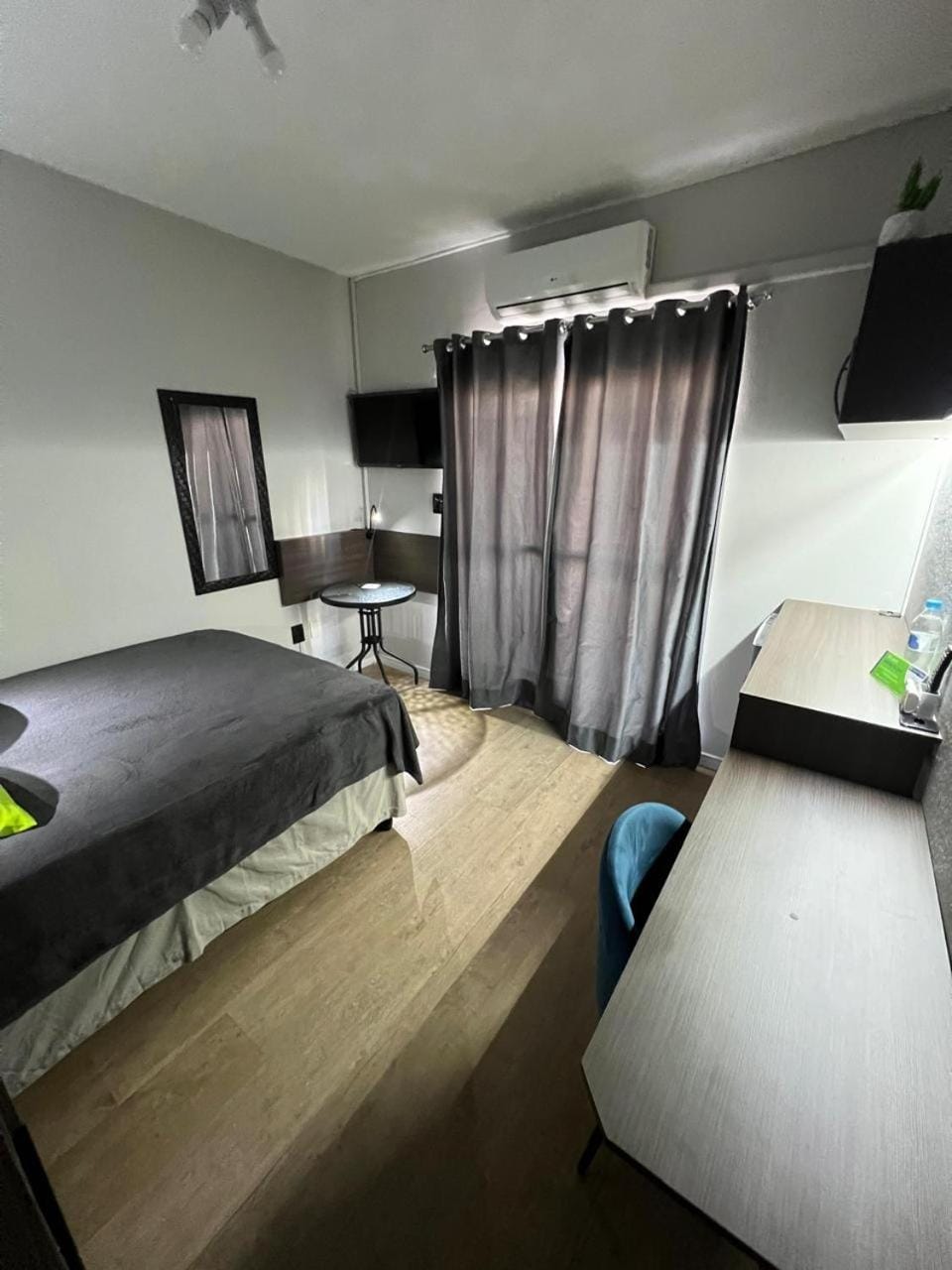 Rezende Suítes Hotel in Camboriú