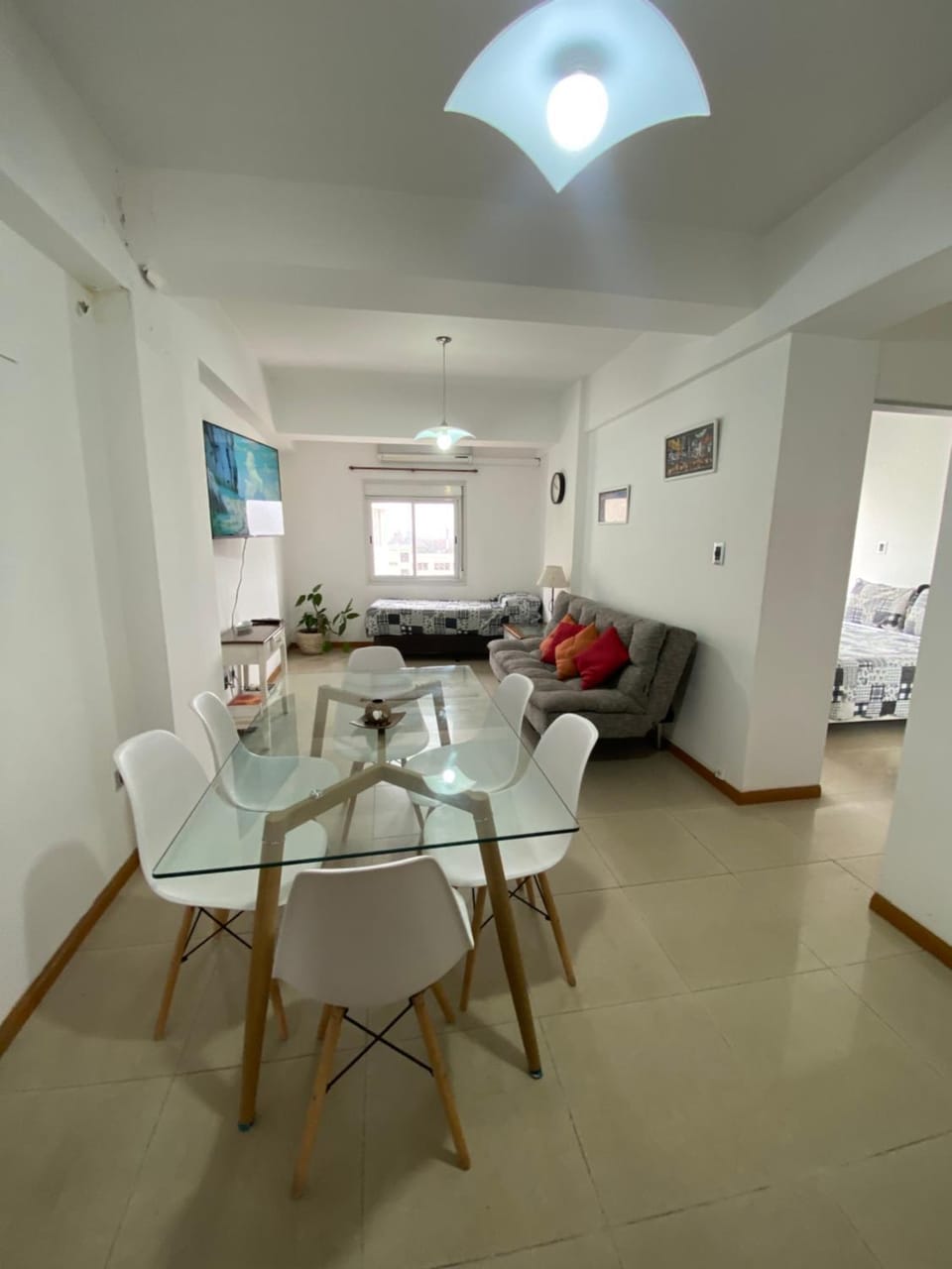 TV and multimedia, Seating area