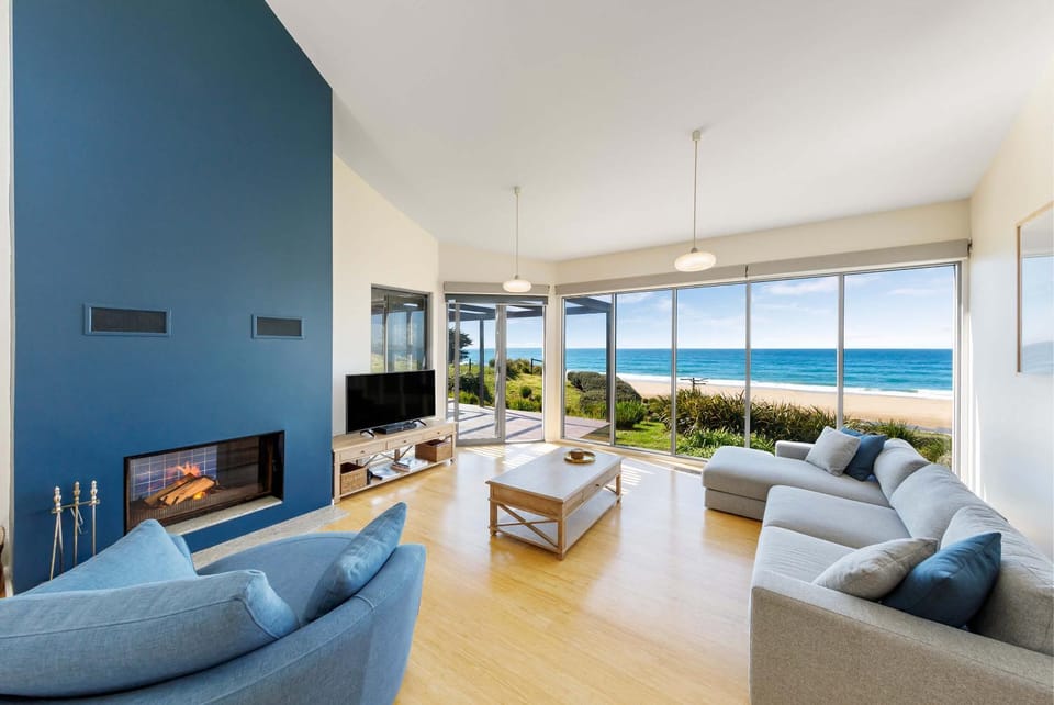 Living room, flat iron