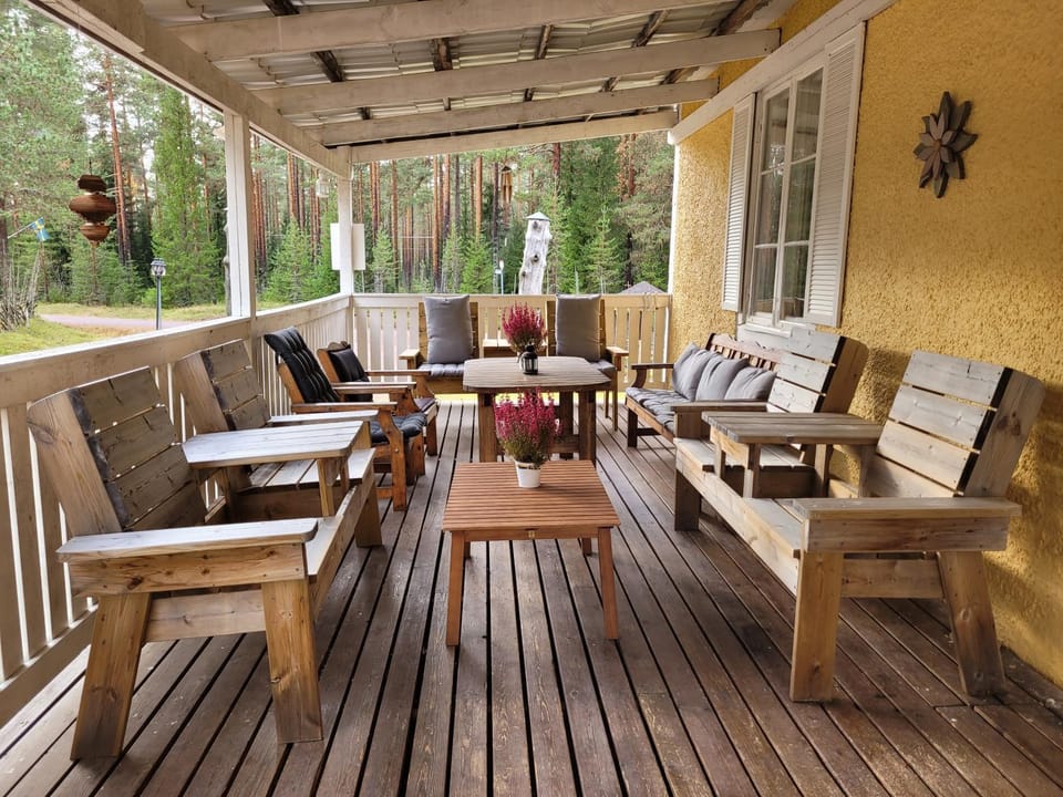 Patio, Balcony/Terrace, Seating area