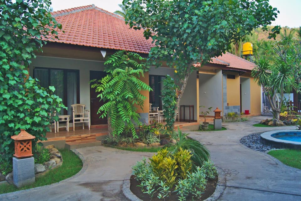 Patio, Garden, Seating area