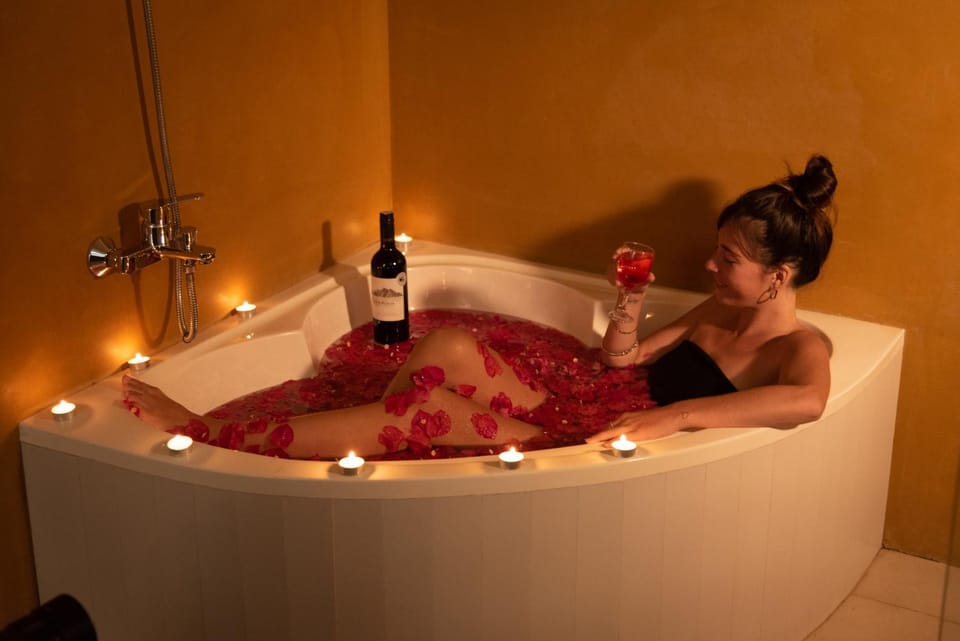 Bathroom, Bath
