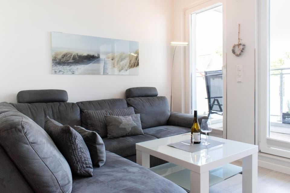 Ferienwohnung Sunshine Beachhouse 111 Apartment in Scharbeutz