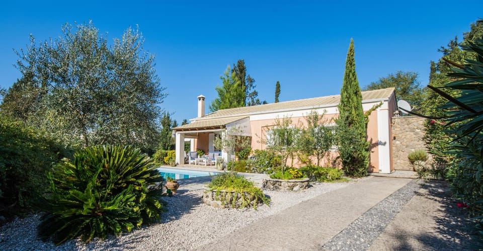 Villa Oleander Villa in Peloponnese, Western Greece and the Ionian