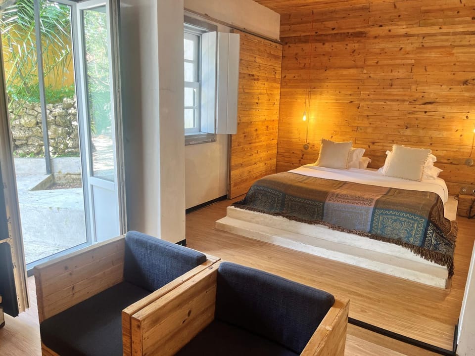 Seating area, Bedroom