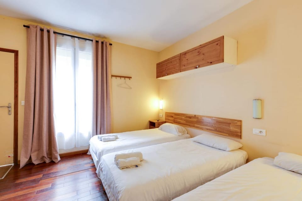 Bed, Photo of the whole room, Bedroom, towels, wardrobe