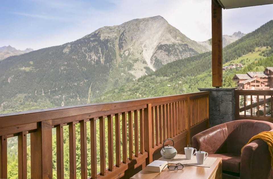Summer, Balcony/Terrace, Mountain view
