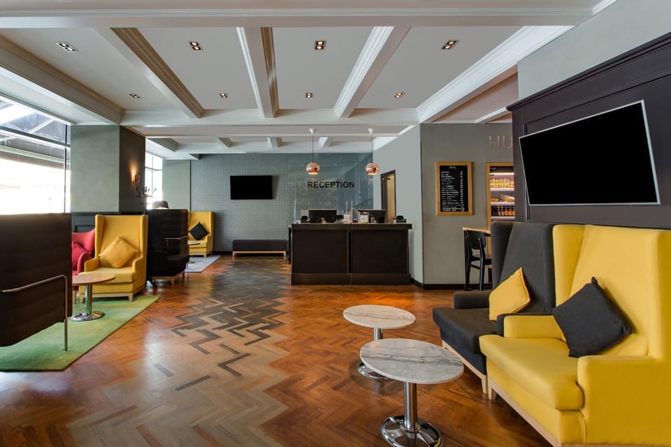 Lobby or reception, Seating area