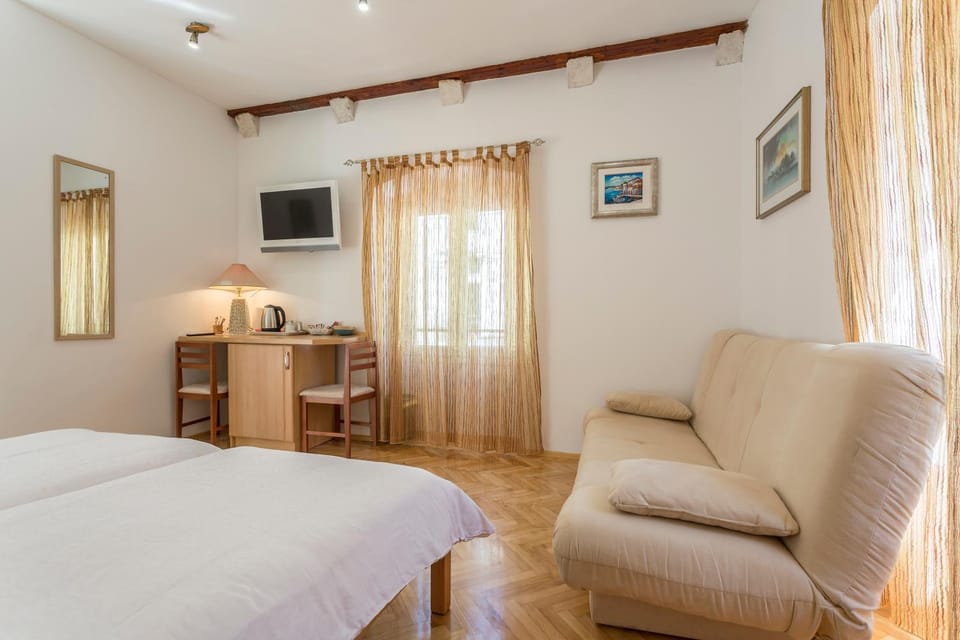 Coffee/tea facilities, Other, Photo of the whole room, Decorative detail, Bedroom, Non alcoholic drinks