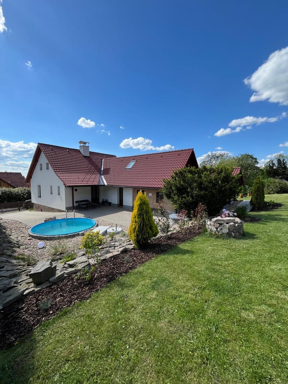 Property building, Spring, Garden view, Swimming pool