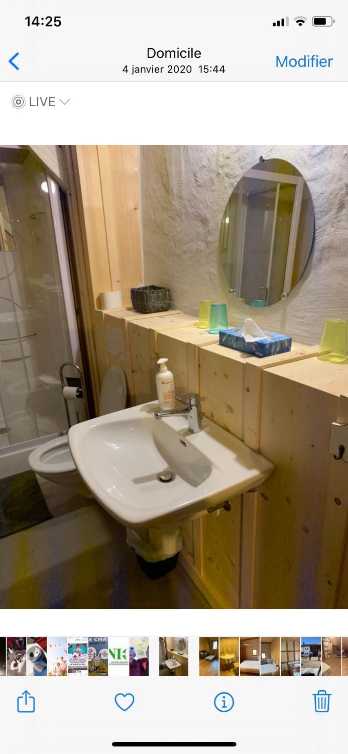 Chez Dodo 2534 Orvin Le Foncet Bed and Breakfast in Canton of Bern (Region)