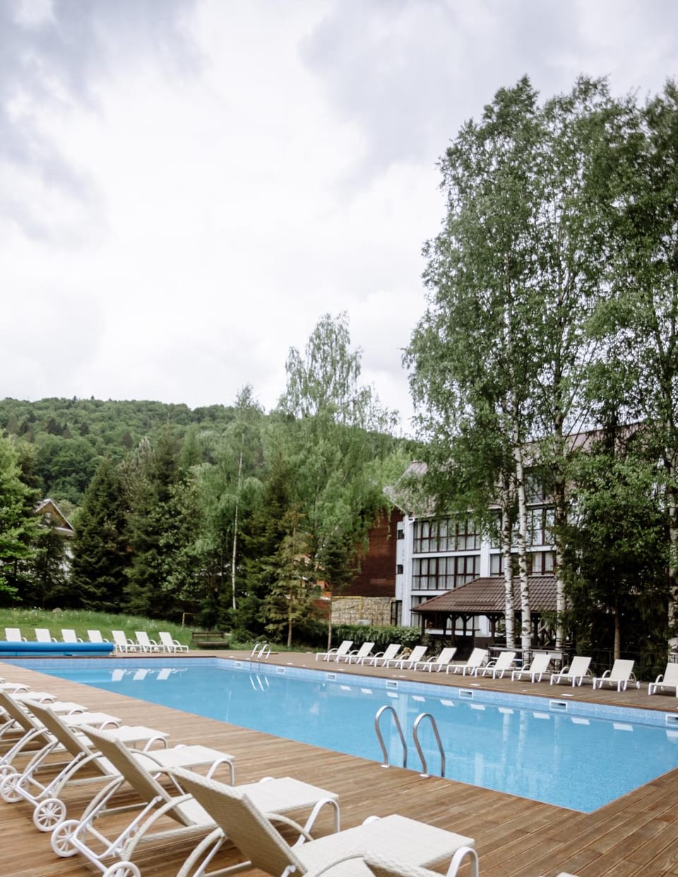 Swimming pool, Swimming pool