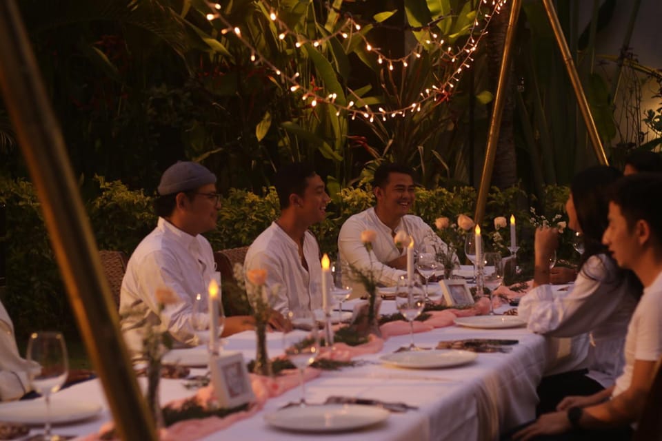 Food and drinks, Banquet/Function facilities, Drinks, group of guests