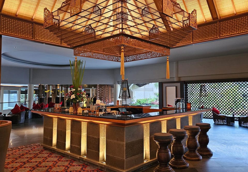 Lounge or bar