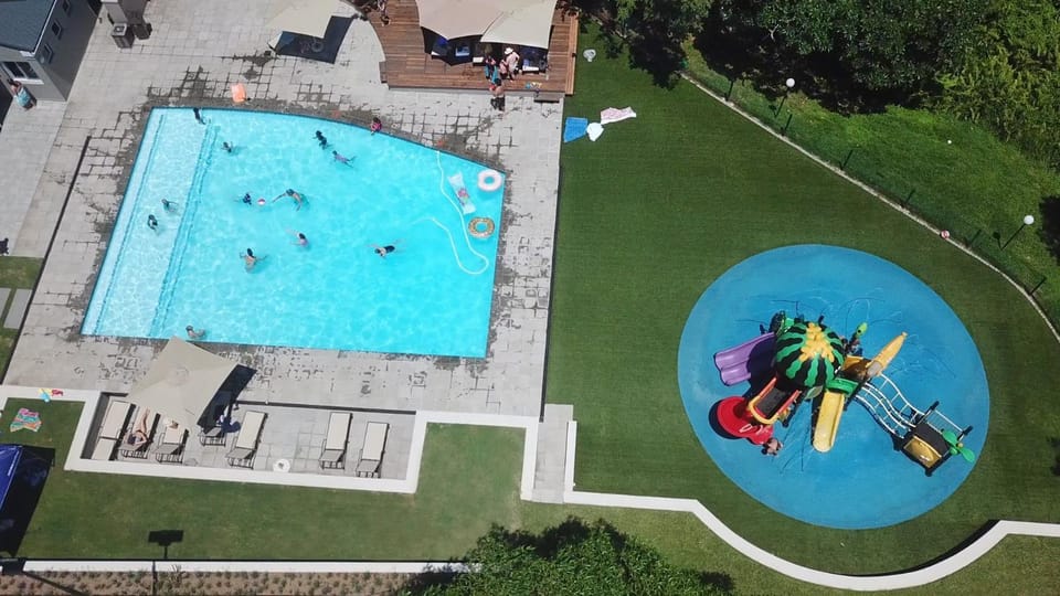 Pool view, Swimming pool