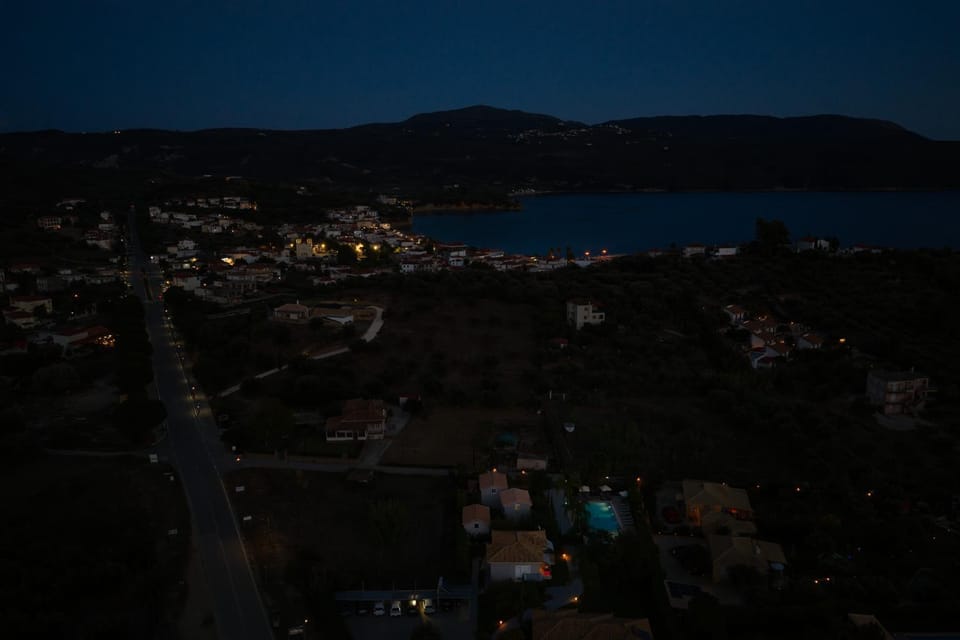 Dion Zois Apartment in Messenia